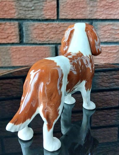 Large Beswick Cavalier King Charles Spaniel