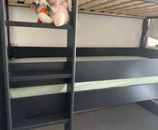 triple bunk
