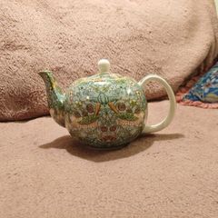 Teapot by William Morris
