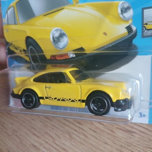 Hot Wheels Porsche 911 Carrera RS 2.7