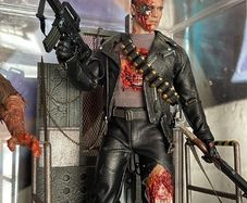 Hot Toys DX46 Terminator 2 Battle Damage 2.0