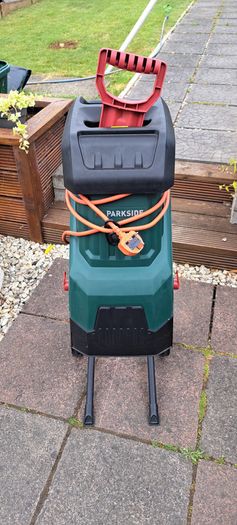 Wood Chipper/Shredder