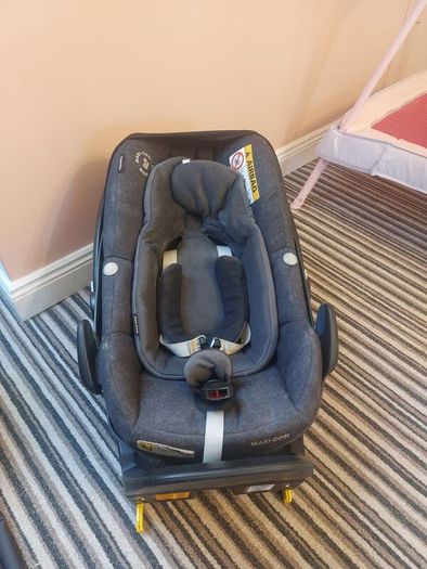 maxi cosi pebble plus and isofix base