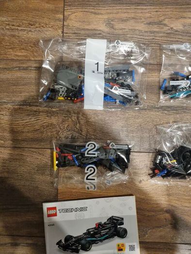 Lego Mercedes AMG-Petronas F1 W14