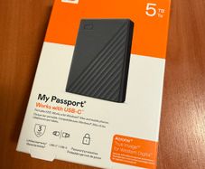 WD My Passport 5TB external portable usb-c WDBRMD0050BGY