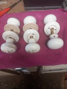 Porcelain door knobs