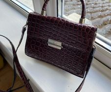 Next ladies burgundy mock crock handbag