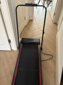 Walking treadmill