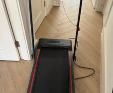 Walking treadmill