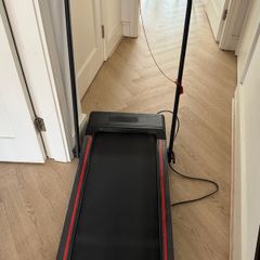 Walking treadmill
