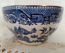 Arklow Willow sugar bowl