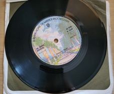 The Doobie Brothers Listen To The Music 7 inch Vinyl 1972 Warner Bros