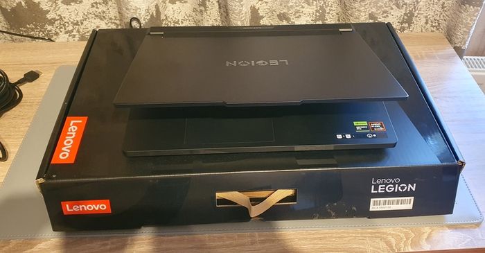 Lenovo Legion Pro7