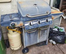 4 burner gas BBQ