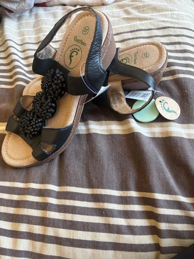 Black sandals