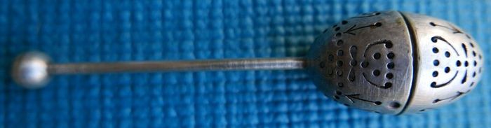 Edwardian  Silver Plated Tea Infuser