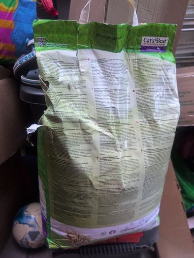 cat litter -