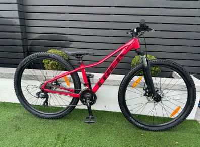 Trek Marlin 4 Bike - XS 27.5" Excellent Condition