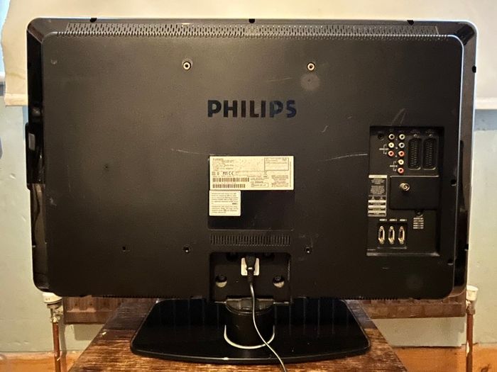 Philips 32 Inch TV For Sale