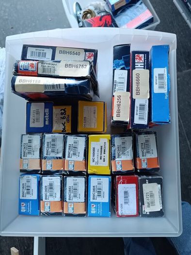 Car parts, of all kinds (clutches, pressure plates, discs, shock absorbers, etc.)