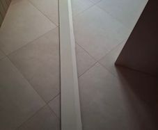 Skirting board