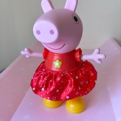 Peppa Pig Interactive Doll Peppa's Muddy Puddles Party