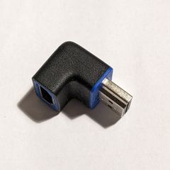 Right angle HDMI adapter