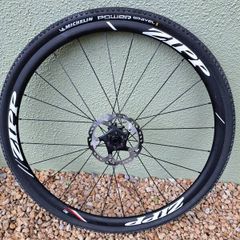 Zipp 30 Course Disc-brake Clincher
