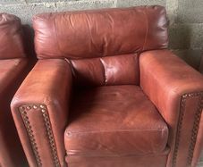 3 seater sofa and 2 matching armchairs