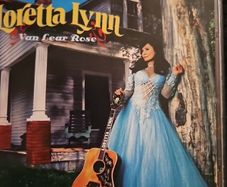 Loretta Lynn - Van Lear Rose.