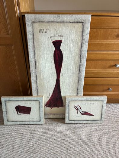 Series of 3 canvas prints