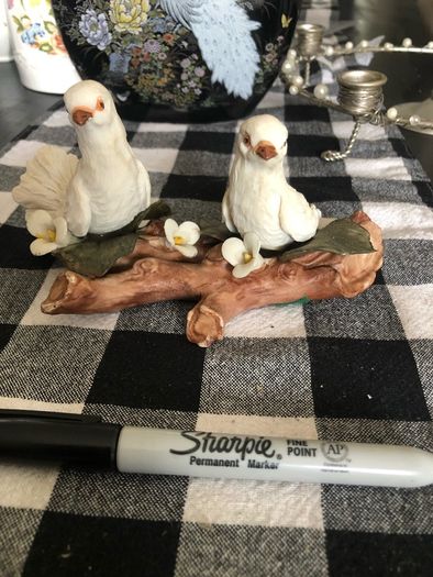Very old collectors item 2 doves