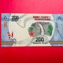 Madagascar.  200  ARIARY  2017   PICK  98  ( Uncirculated ) Image 2