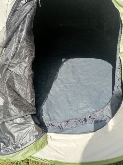 Rocktrail 2 person pop up tent