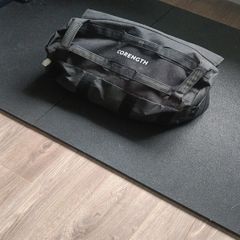 Weight training sand bag