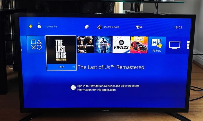 PS4 - Console & Games