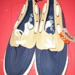 Boys canvas shoes, size 2