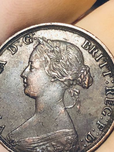 Half Penny 1865 Queen Victoria Nice grade