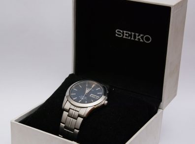 Gents Seiko Sapphire Quartz Watch
