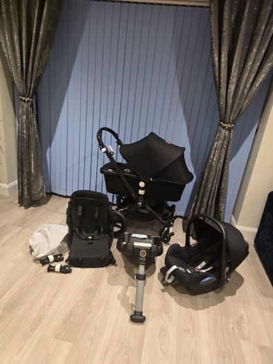 Immaculate Bugaboo Cameleon 3 plus with car seat and Isofix base