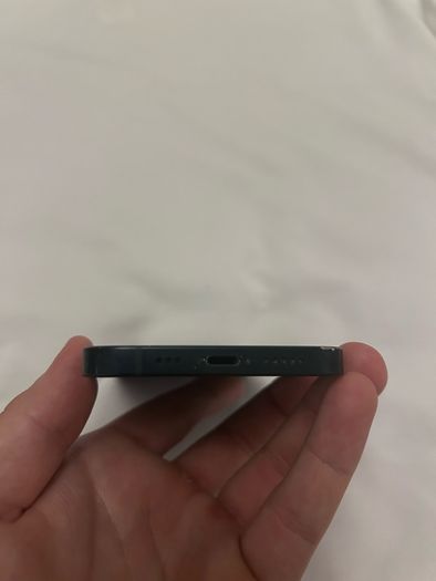 iPhone 13 128GB - very good condition