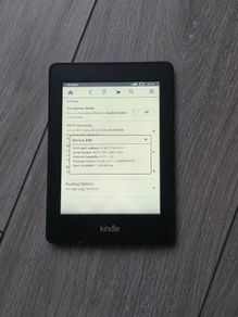Kindle Paperwhite 1st Gen (Free Post)