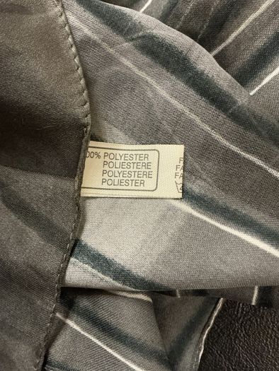 scarf grey tone design