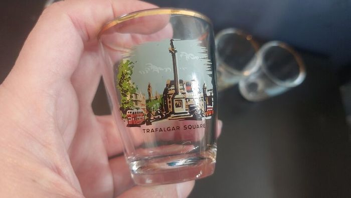 Cool Set of Six Vintage Retro Tourist-Ware Souvenir Shot Glasses with London Scenes, Made by Clandril, Circa 1950