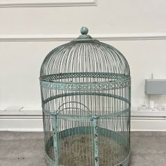 Beautiful XL birdcage display