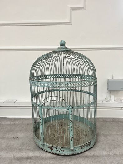 Beautiful XL birdcage display