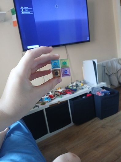 toys