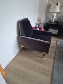Arm Chair  (please Read)