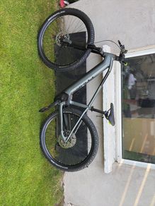 cube reaction mountain bike