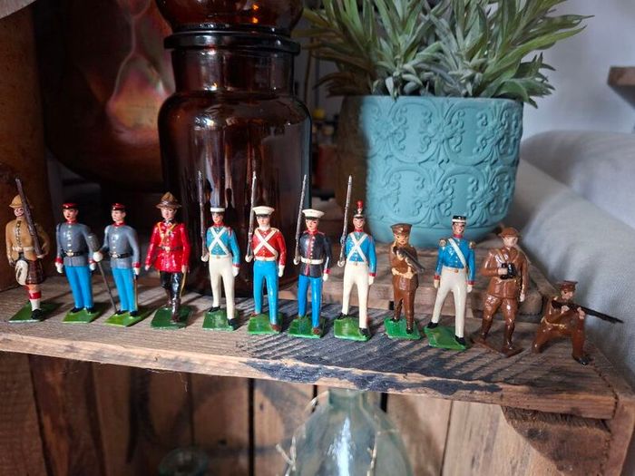 Vintage soldiers